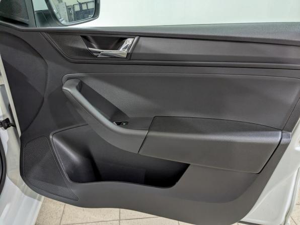 Skoda Rapid II с пробегом 2021 года, цена 1 340 000 рублей, 160338 км, лифтбек, Автокод Объявления