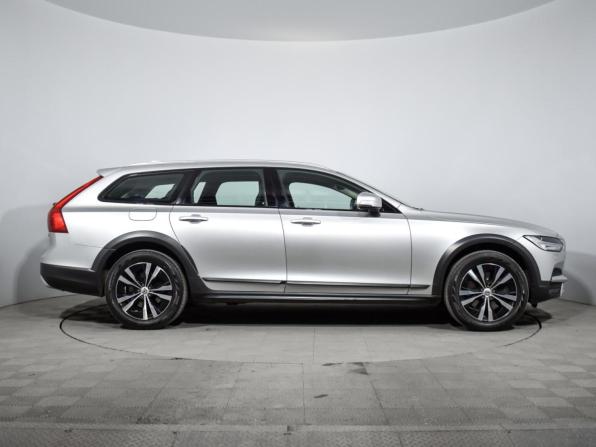 Volvo V90 Cross Country I с пробегом 2019 года, цена 2 600 000 рублей, 230371 км, универсал, Автокод Объявления