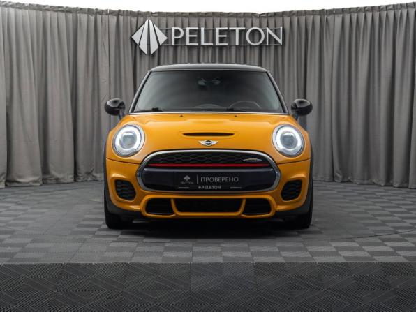 Mini Hatch III (F55/F56) с пробегом 2016 года, цена 2 680 000 рублей, 73290 км, хэтчбек, Автокод Объявления