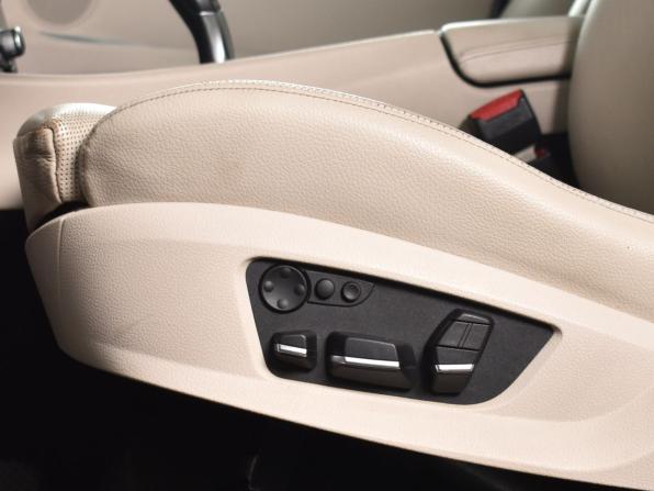 BMW 5 серии VI (F10/F11/F07) с пробегом 2011 года, цена 2 044 995 рублей, 274580 км, лифтбек, Автокод Объявления