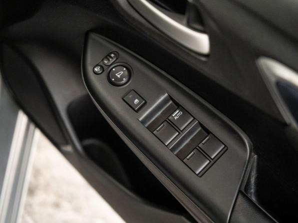 Honda Shuttle II с пробегом 2016 года, цена 1 199 500 рублей, 125342 км, универсал, Автокод Объявления