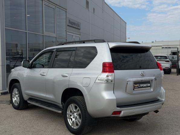 Toyota Land Cruiser Prado 150 Series с пробегом 2013 года, цена 2 749 000 рублей, 234000 км, внедорожник, Автокод Объявления