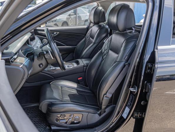 Kia K900 II с пробегом 2021 года, цена 4 250 000 рублей, 117026 км, седан, Автокод Объявления