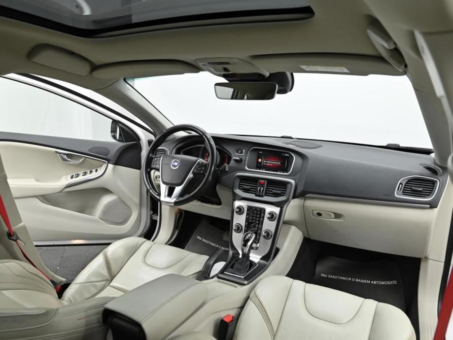 Volvo V40 II Москва  - изображение 7