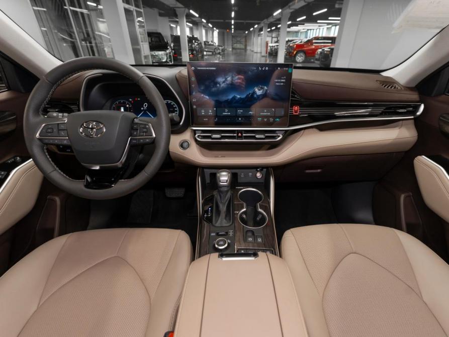 Toyota Highlander IV (XU70) Москва  - изображение 8