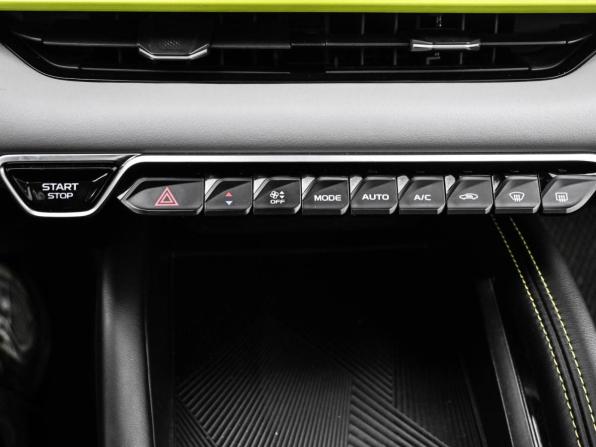 Geely Coolray I Рестайлинг с пробегом 2023 года, цена 2 099 000 рублей, 49579 км, внедорожник, Автокод Объявления