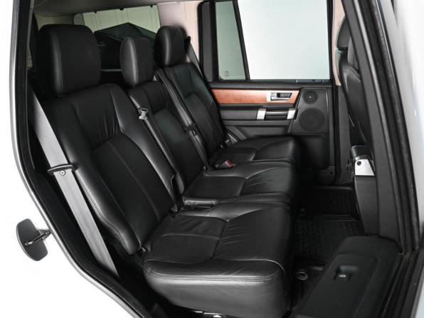 Land Rover Discovery IV Рестайлинг с пробегом 2014 года, цена 2 269 000 рублей, 202471 км, внедорожник, Автокод Объявления