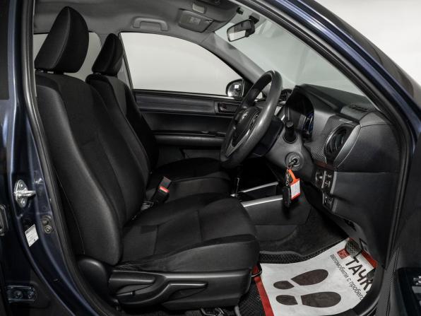 Toyota Corolla XI (E160 E170 E180) с пробегом 2014 года, цена 1 185 000 рублей, 145150 км, универсал, Автокод Объявления