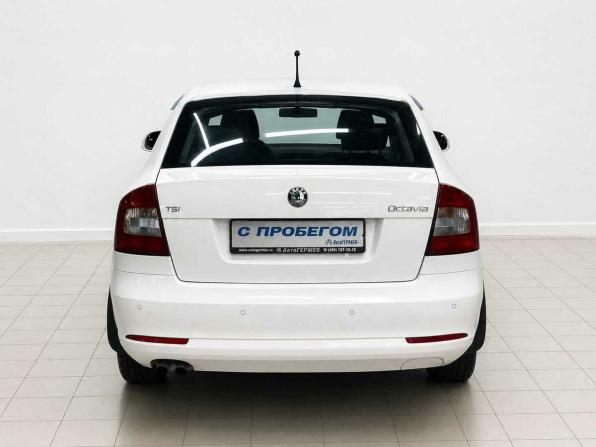 Skoda Octavia II (A5) Рестайлинг с пробегом 2012 года, цена 740 000 рублей, 186158 км, лифтбек, Автокод Объявления