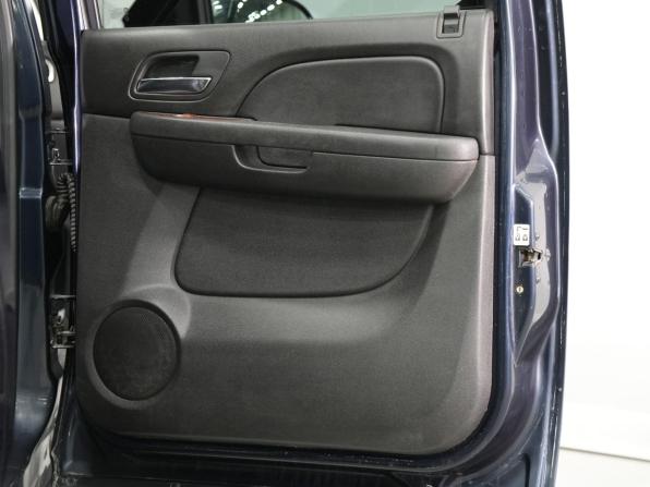 Chevrolet Avalanche II с пробегом 2006 года, цена 1 940 000 рублей, 242476 км, пикап, Автокод Объявления
