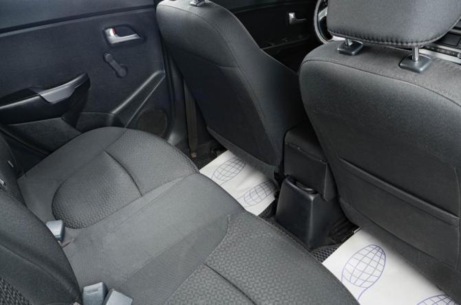 Kia Rio III Рестайлинг с пробегом 2016 года, цена 1 069 000 рублей, 171000 км, седан, Автокод Объявления