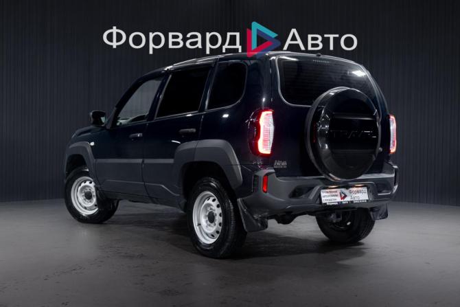 Lada (ВАЗ) Niva Travel I с пробегом 2024 года, цена 949 800 рублей, 35600 км, внедорожник, Автокод Объявления