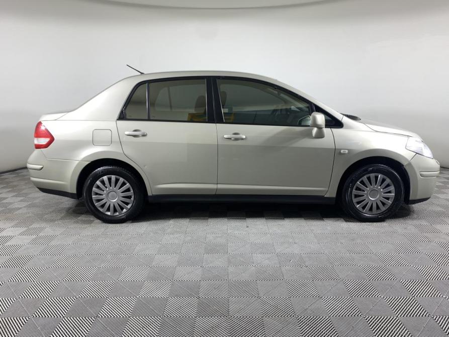 Nissan Tiida I Москва  - изображение 4