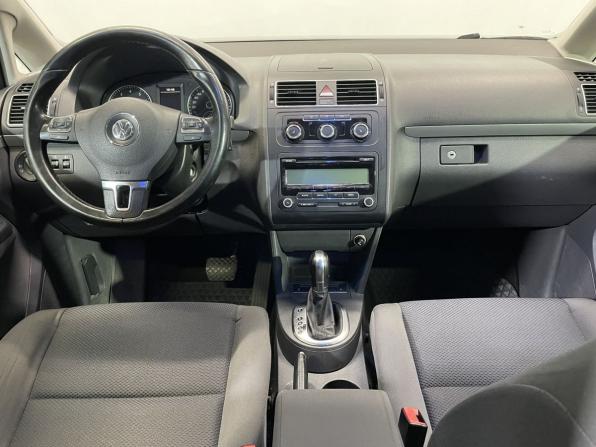 Volkswagen Touran I Рестайлинг 2 с пробегом 2011 года, цена 785 000 рублей, 258048 км, компактвэн, Автокод Объявления