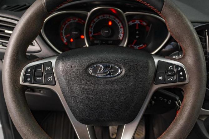 Lada (ВАЗ) Vesta I с пробегом 2019 года, цена 1 070 000 рублей, 132261 км, седан, Автокод Объявления