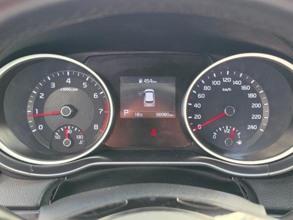 Kia Ceed III с пробегом 2018 года, цена 1 350 000 рублей, 99000 км, хэтчбек, Автокод Объявления