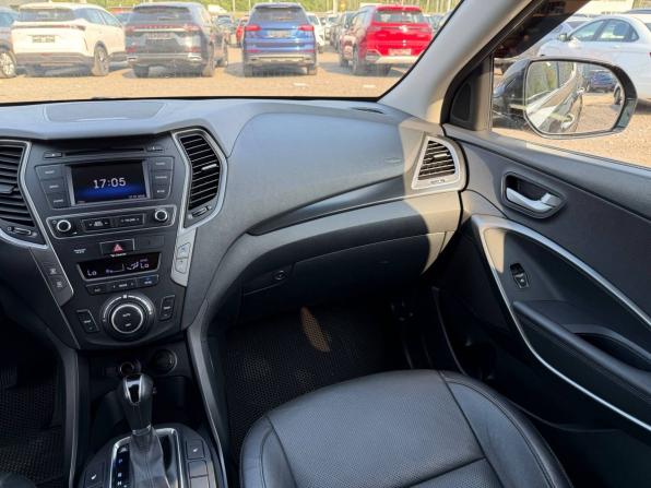 Hyundai Santa Fe III Рестайлинг с пробегом 2017 года, цена 2 095 000 рублей, 179162 км, внедорожник, Автокод Объявления