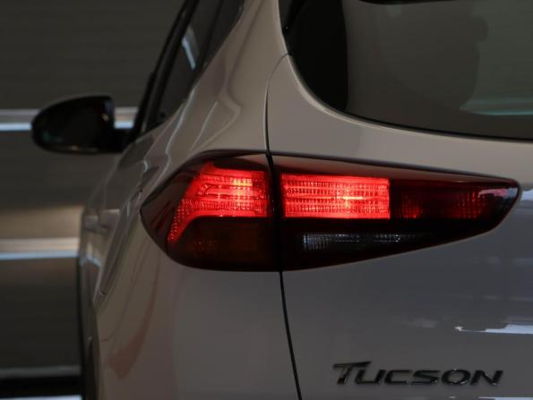Hyundai Tucson III с пробегом 2018 года, цена 1 750 000 рублей, 106190 км, внедорожник, Автокод Объявления