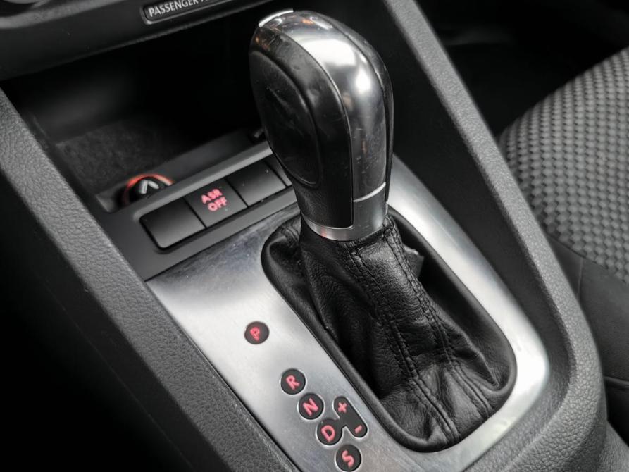 Volkswagen Jetta VI Москва  - изображение 19