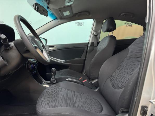 Hyundai Solaris I Рестайлинг с пробегом 2015 года, цена 995 000 рублей, 113000 км, седан, Автокод Объявления