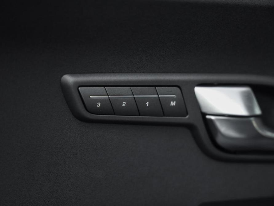 Land Rover Range Rover Evoque I Санкт-Петербург  - изображение 25