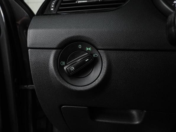 Skoda Octavia III (A7) Рестайлинг с пробегом 2017 года, цена 1 179 000 рублей, 174995 км, лифтбек, Автокод Объявления