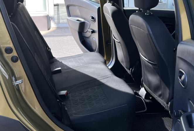 Renault Sandero II с пробегом 2015 года, цена 820 000 рублей, 177812 км, хэтчбек, Автокод Объявления