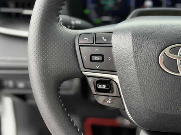 Toyota Camry IX (XV80) China Market с пробегом 2026 года, цена 4 300 000 рублей, 25 км, седан, Автокод Объявления