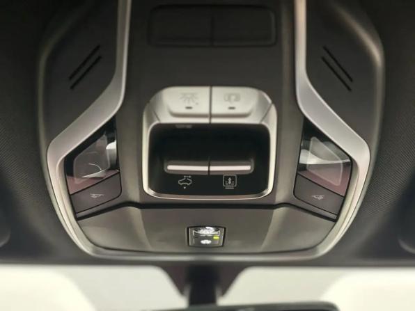 Geely Coolray I с пробегом 2023 года, цена 1 839 000 рублей, 39939 км, внедорожник, Автокод Объявления