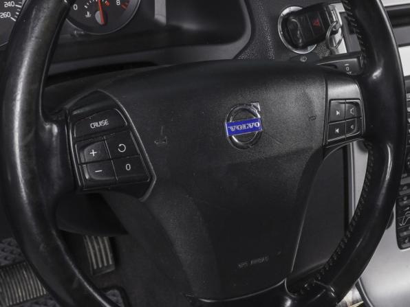 Volvo S40 II Рестайлинг с пробегом 2012 года, цена 1 119 000 рублей, 175792 км, седан, Автокод Объявления