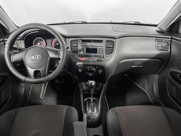 Kia Rio II Рестайлинг с пробегом 2010 года, цена 519 000 рублей, 282221 км, седан, Автокод Объявления