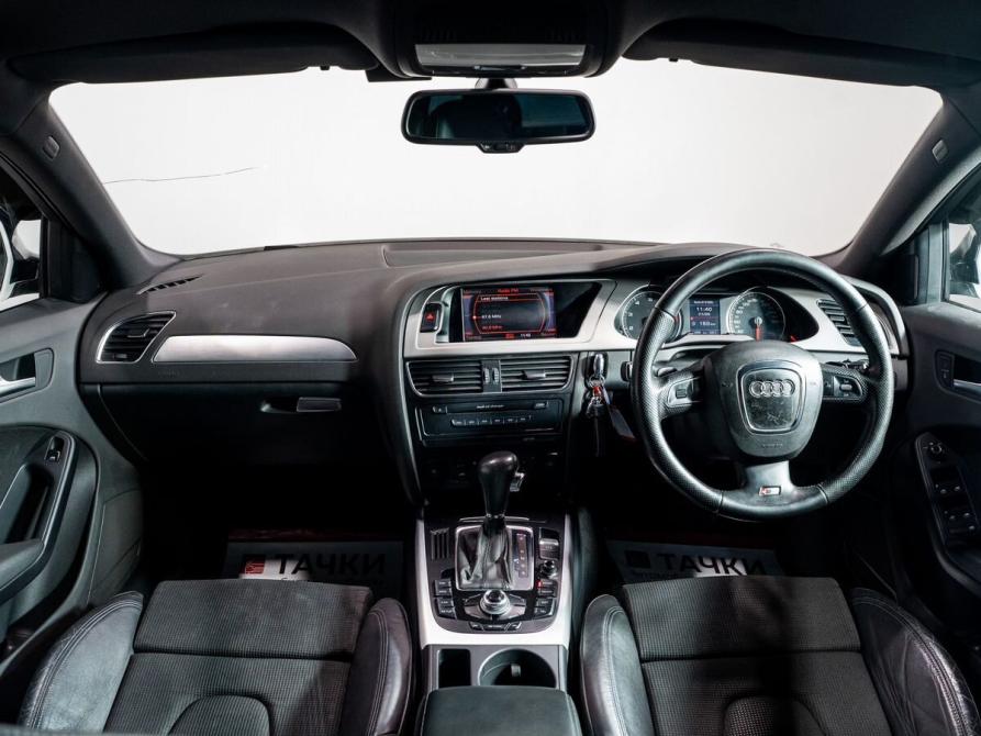 Audi A4 IV (B8) Чита  - изображение 7