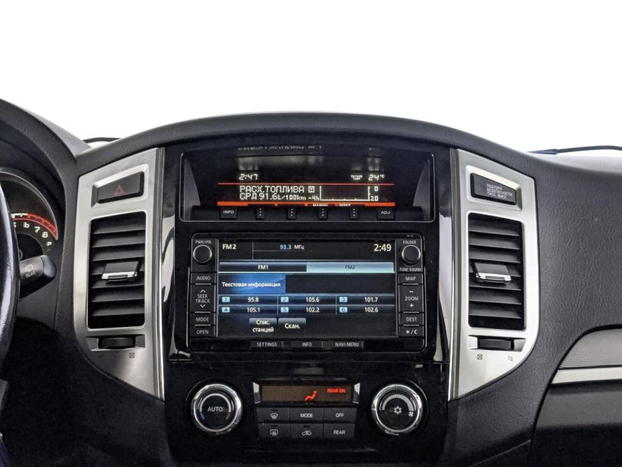 Mitsubishi Pajero IV Рестайлинг 2 Москва  - изображение 17