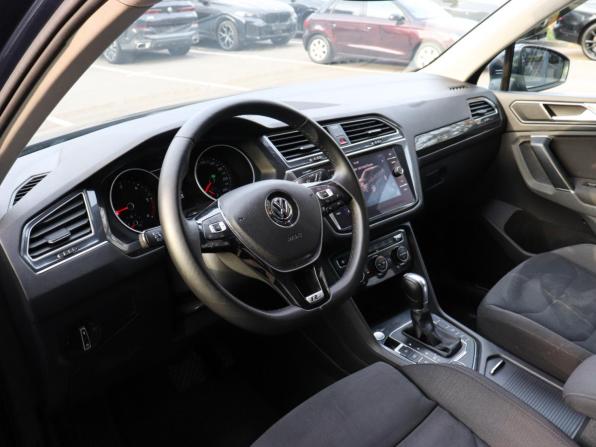 Volkswagen Tiguan II с пробегом 2017 года, цена 2 197 000 рублей, 218065 км, внедорожник, Автокод Объявления