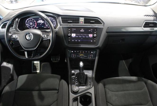 Volkswagen Tiguan II с пробегом 2018 года, цена 2 340 000 рублей, 151661 км, внедорожник, Автокод Объявления