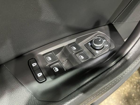 Volkswagen Touareg III с пробегом 2021 года, цена 6 050 000 рублей, 134546 км, внедорожник, Автокод Объявления