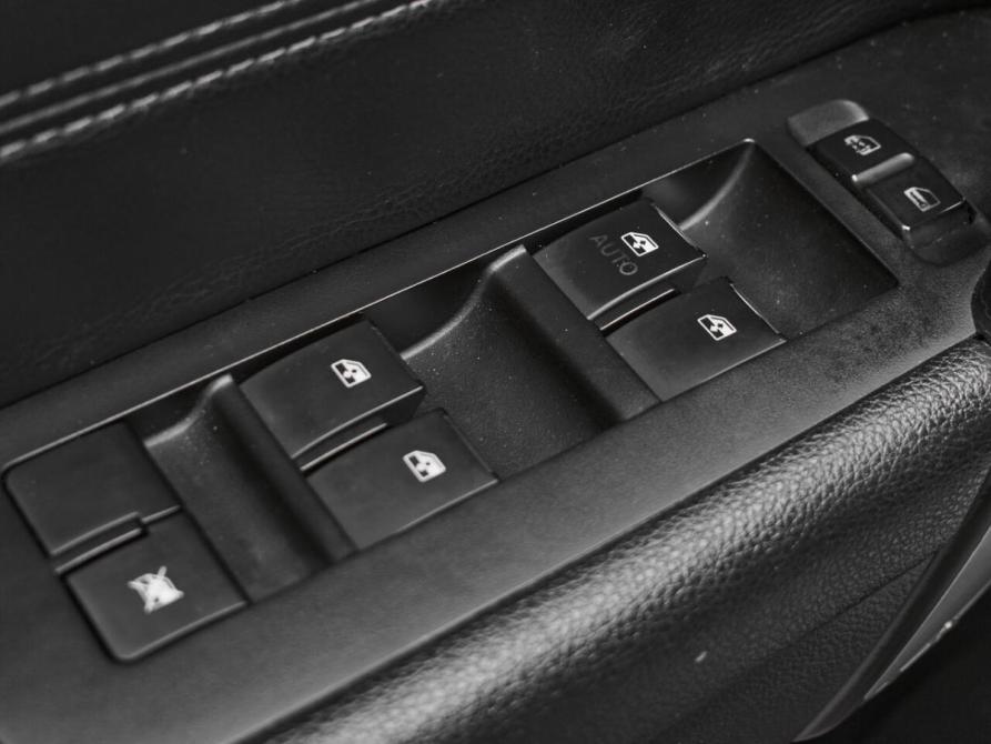 Chevrolet Captiva I Рестайлинг 2 Екатеринбург  - изображение 19