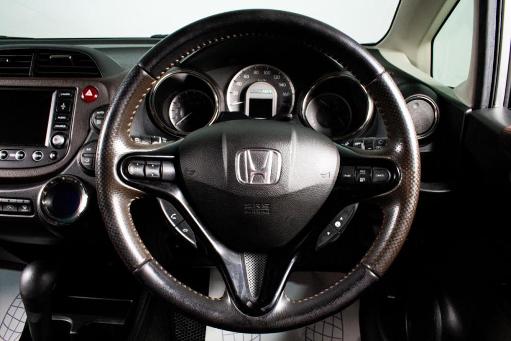 Honda Fit Shuttle I Рестайлинг Сургут  - изображение 10
