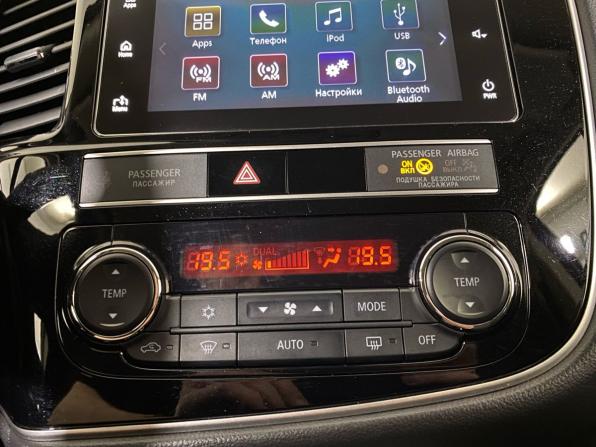 Mitsubishi Outlander III Рестайлинг 3 с пробегом 2019 года, цена 1 797 000 рублей, 143419 км, внедорожник, Автокод Объявления