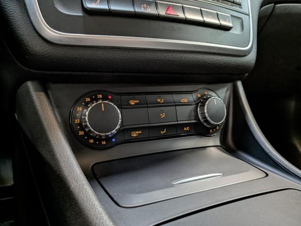 Mercedes-Benz CLA I (C117 X117) с пробегом 2013 года, цена 1 650 000 рублей, 100173 км, седан, Автокод Объявления
