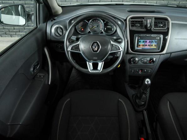 Renault Sandero II Рестайлинг с пробегом 2019 года, цена 1 300 000 рублей, 53001 км, хэтчбек, Автокод Объявления