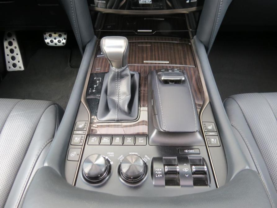 Lexus LX III Рестайлинг 2 Екатеринбург  - изображение 18