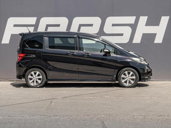 Honda Freed I с пробегом 2010 года, цена 1 150 000 рублей, 118912 км, компактвэн, Автокод Объявления