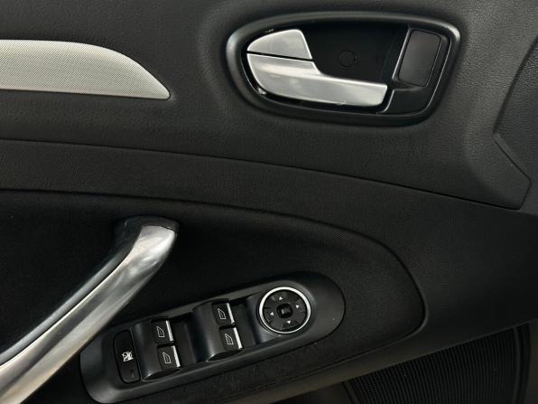 Ford Mondeo IV с пробегом 2010 года, цена 900 000 рублей, 194156 км, седан, Автокод Объявления