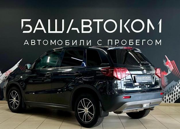 Suzuki Vitara II Рестайлинг с пробегом 2020 года, цена 1 700 000 рублей, 136518 км, внедорожник, Автокод Объявления