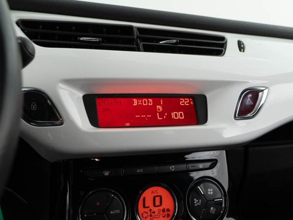 Citroen DS3 I с пробегом 2014 года, цена 997 077 рублей, 46692 км, хэтчбек, Автокод Объявления