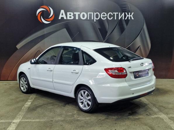 Lada (ВАЗ) Granta I с пробегом 2018 года, цена 690 000 рублей, 121700 км, лифтбек, Автокод Объявления