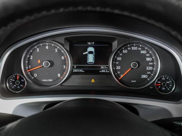 Volkswagen Touareg II с пробегом 2012 года, цена 1 799 000 рублей, 280330 км, внедорожник, Автокод Объявления