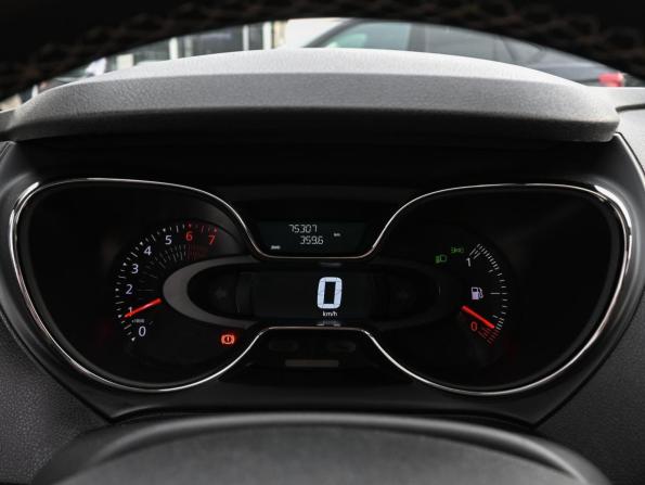 Renault Kaptur I с пробегом 2018 года, цена 1 777 000 рублей, 75307 км, внедорожник, Автокод Объявления