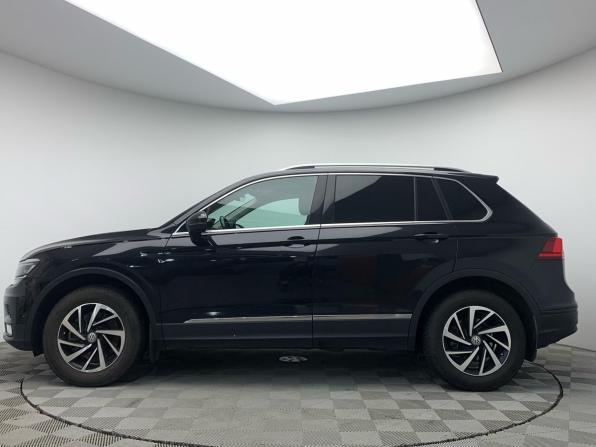 Volkswagen Tiguan II с пробегом 2018 года, цена 2 299 000 рублей, 159626 км, внедорожник, Автокод Объявления